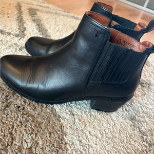 Vionic Bethany boot